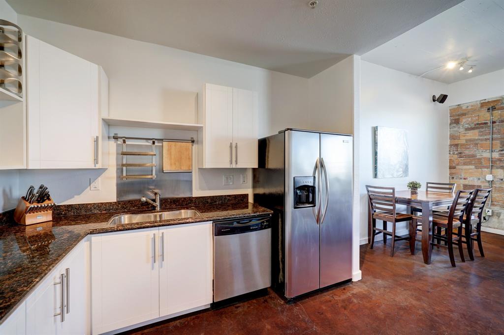 2205 Mckinney Street # 513