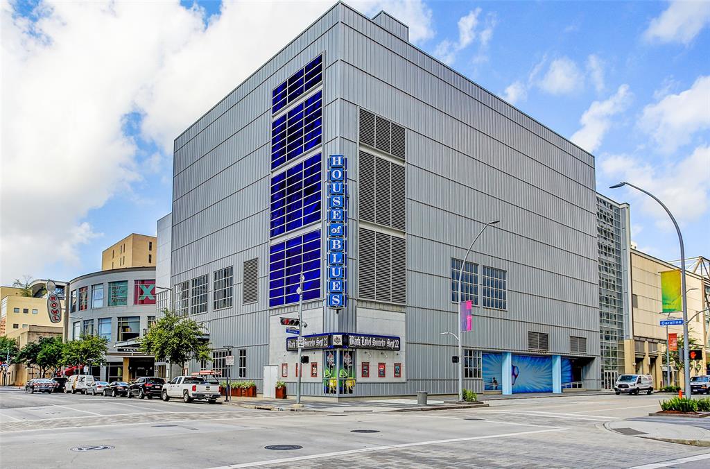 2205 Mckinney Street # 513