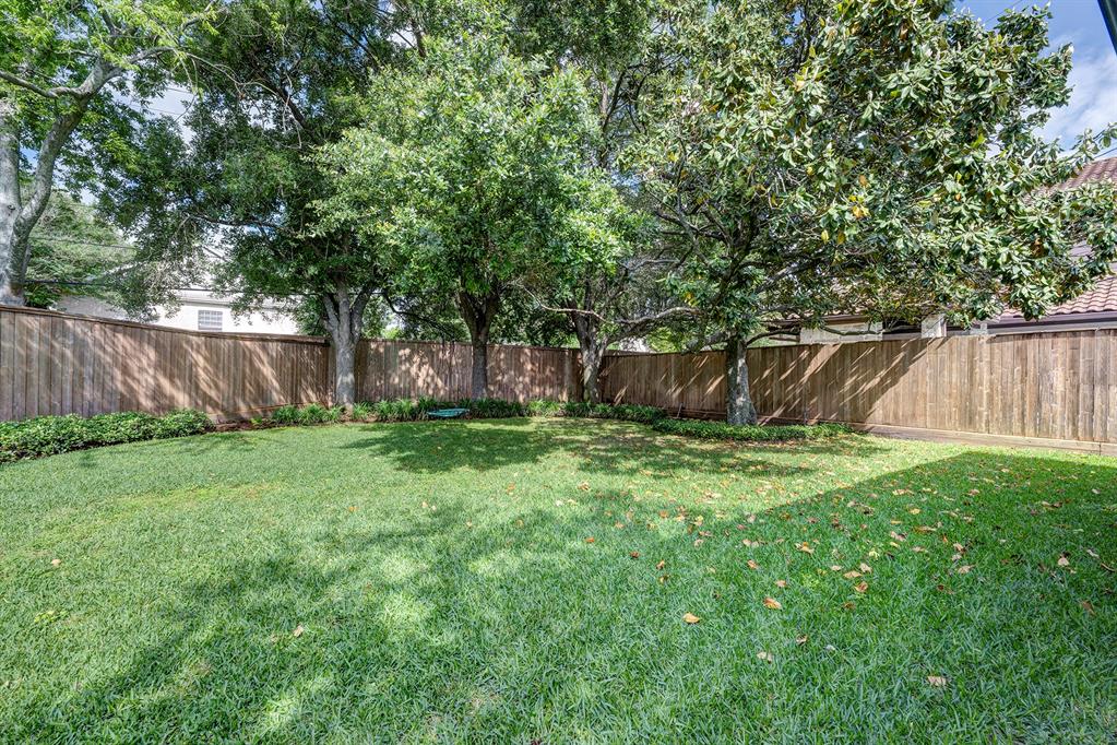 7918 Chevy Chase Drive