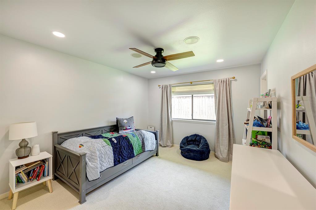 7918 Chevy Chase Drive