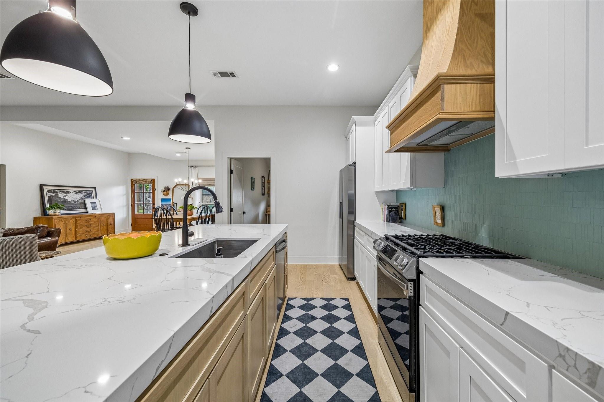 1034 Bethlehem Street