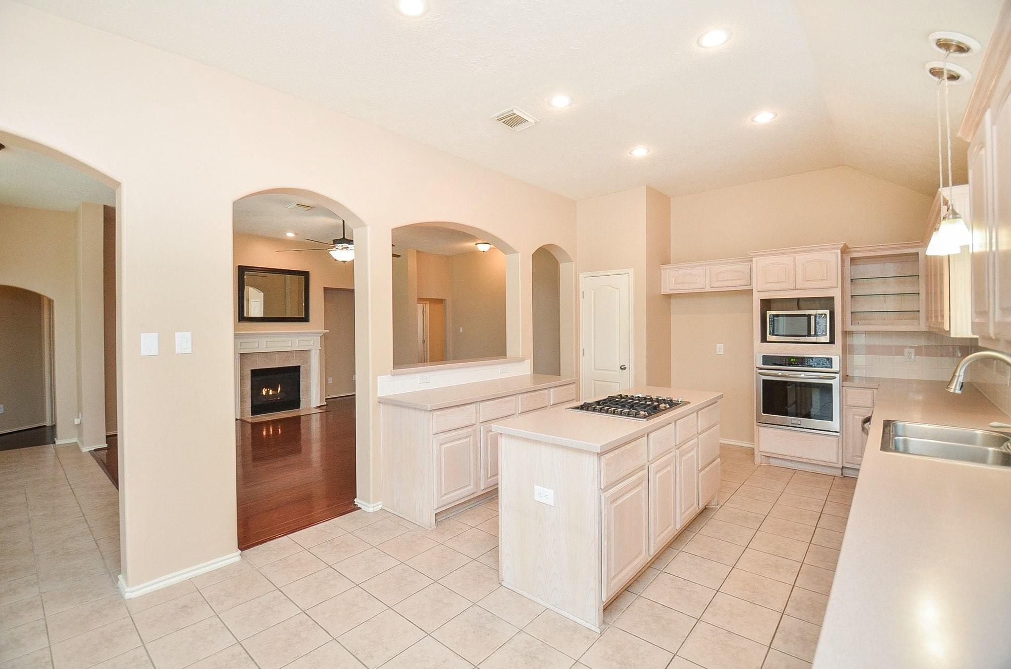 12427 Shadowvista Drive