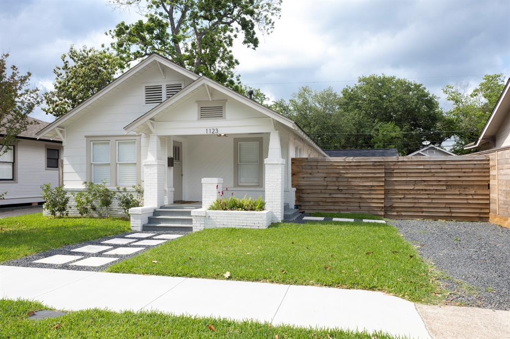 1123 W Melwood Street