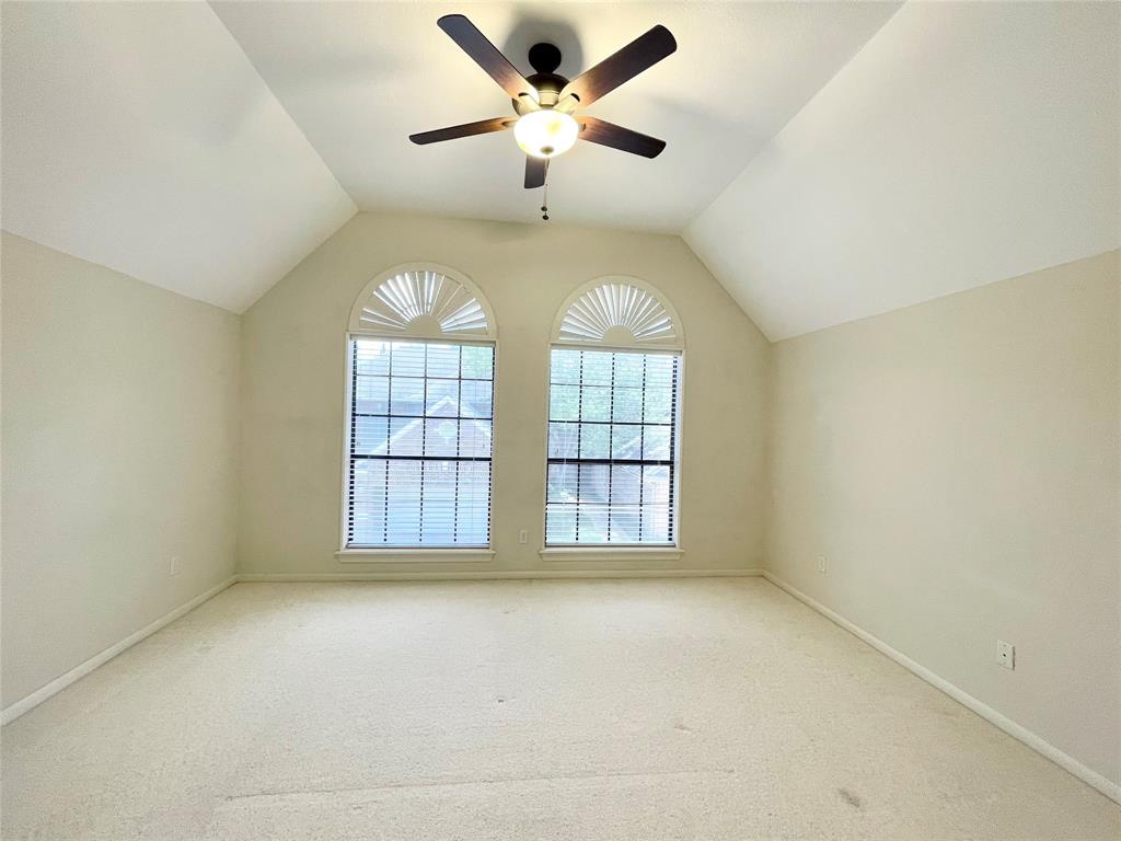1265 Ridgewood Place