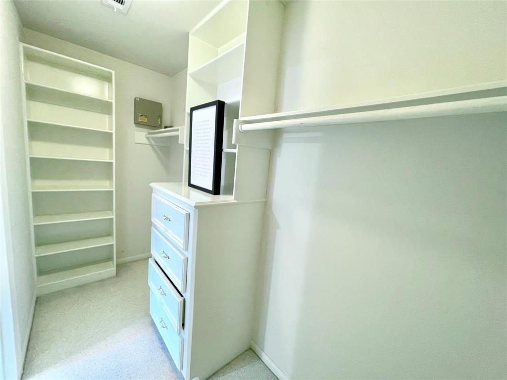 1265 Ridgewood Place