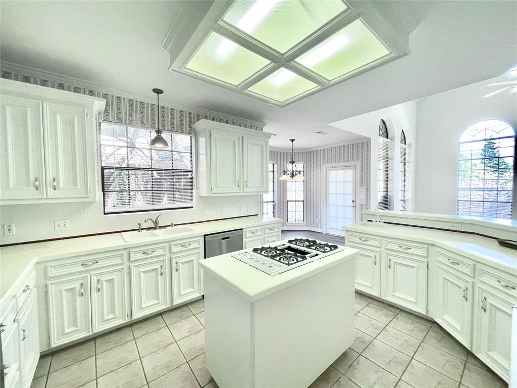 1265 Ridgewood Place