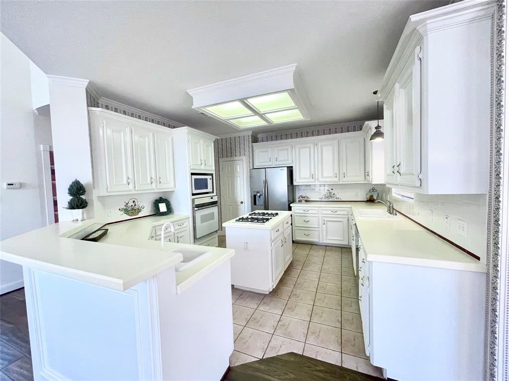1265 Ridgewood Place