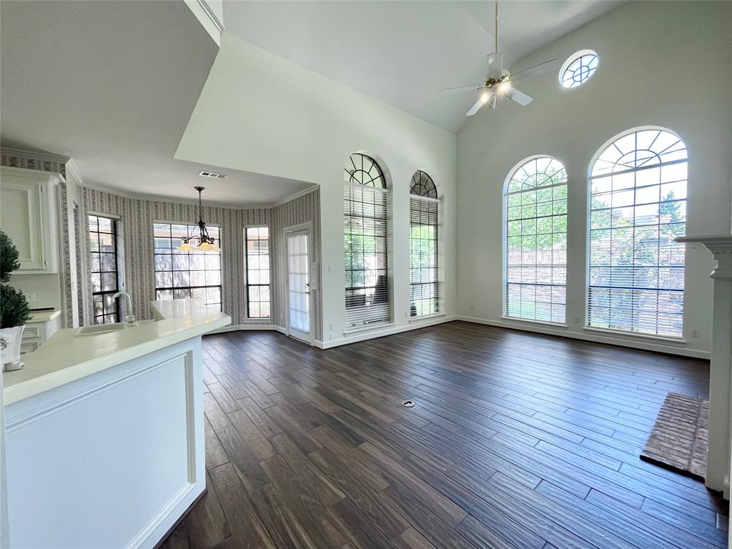 1265 Ridgewood Place