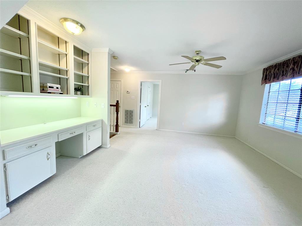 1265 Ridgewood Place