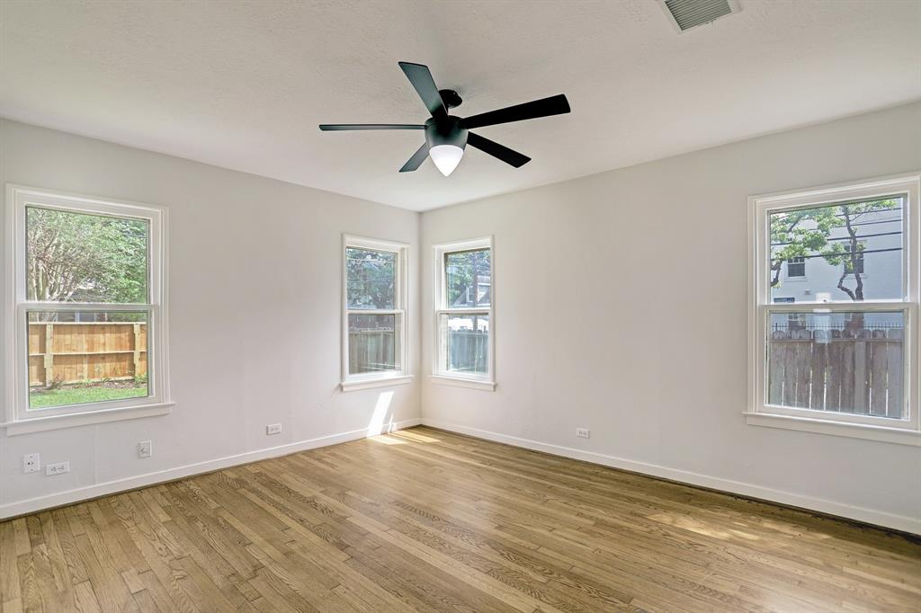 2402 Southgate Boulevard