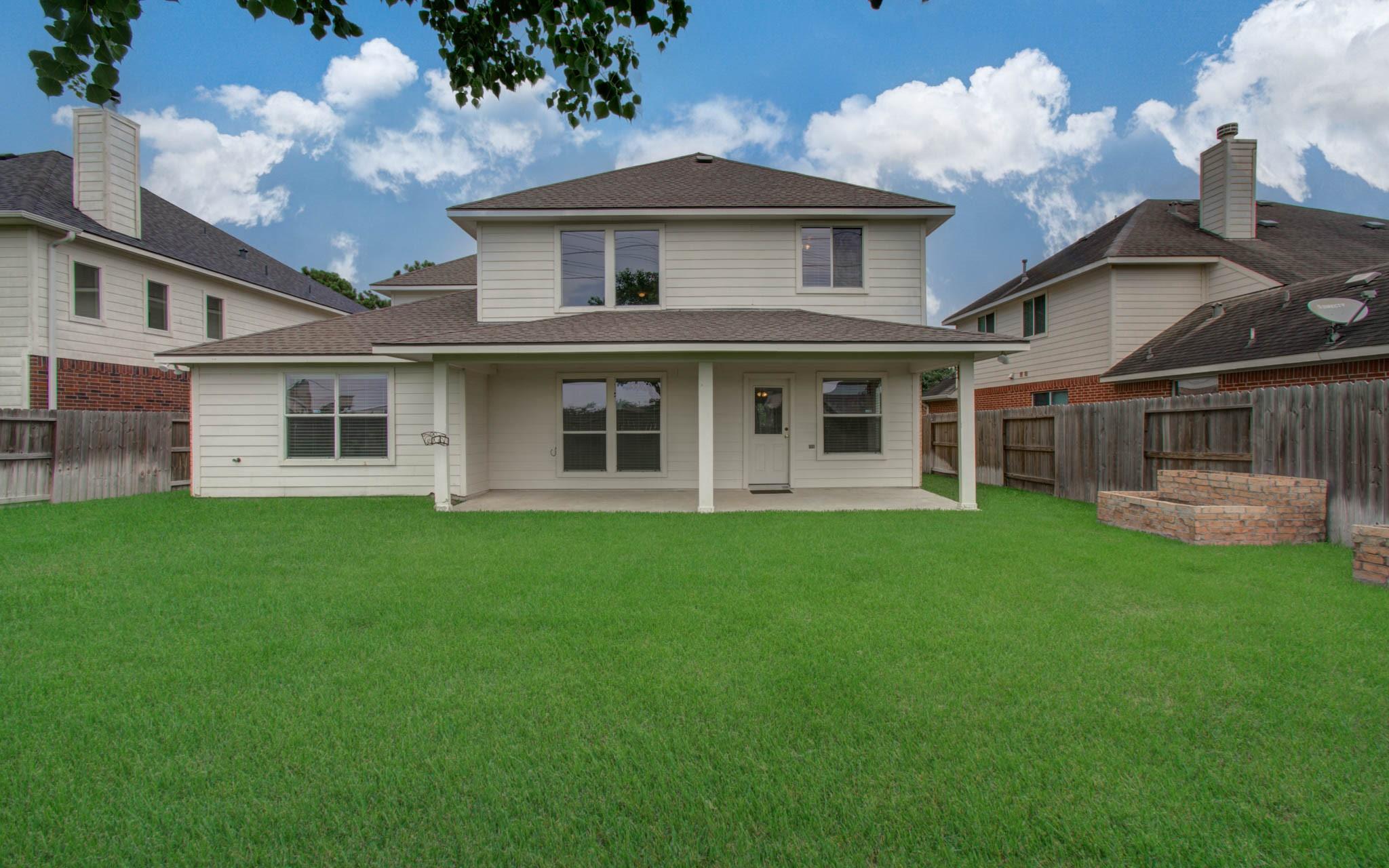 11610 Cross Spring Drive