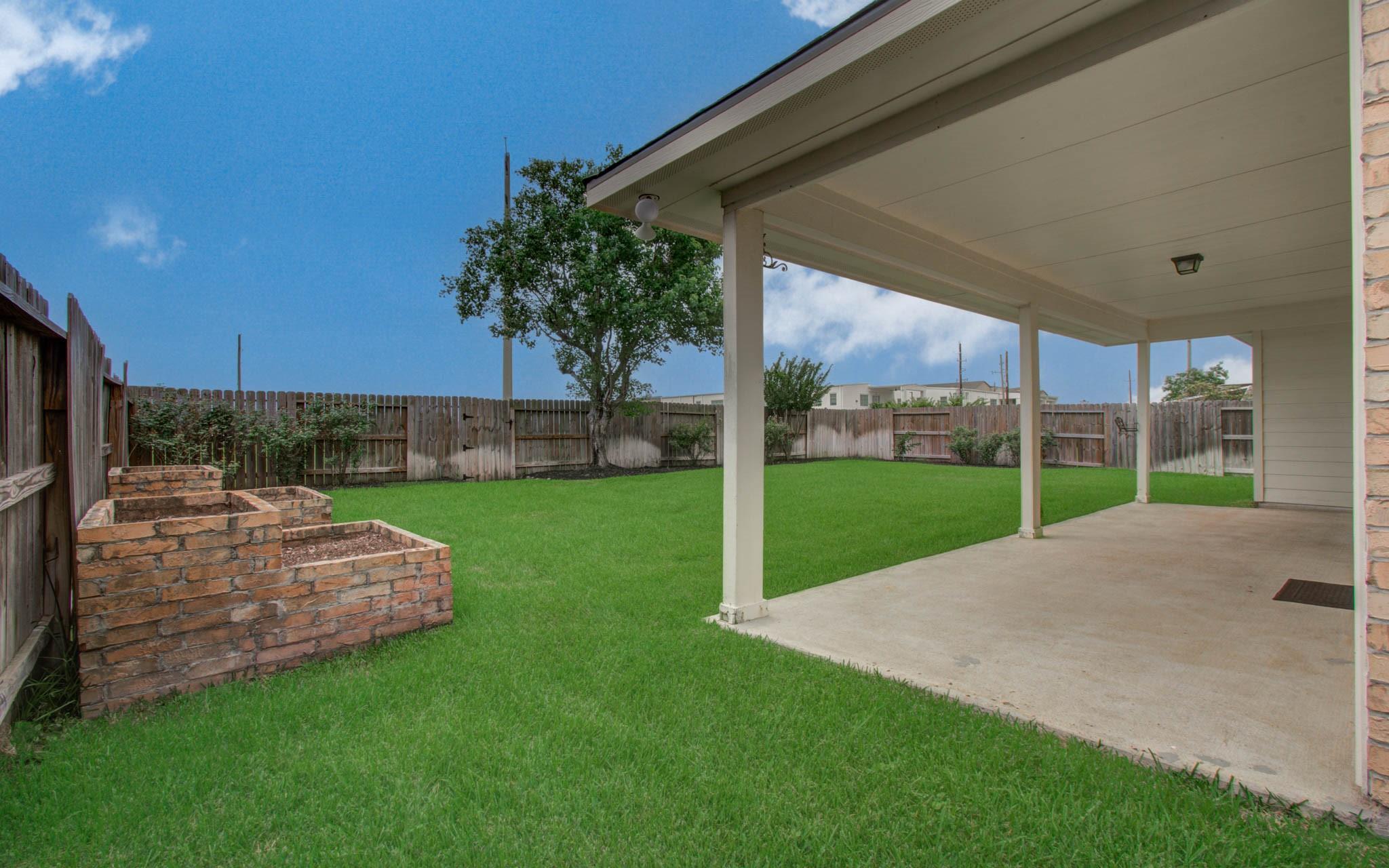 11610 Cross Spring Drive