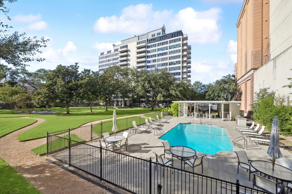 2701 Westheimer Road # 7G