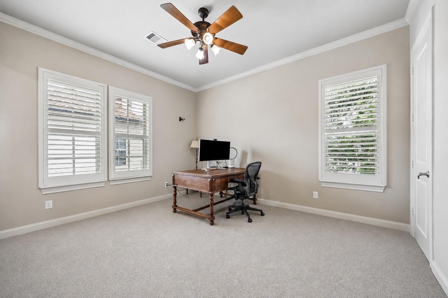 907 Queen Annes Road