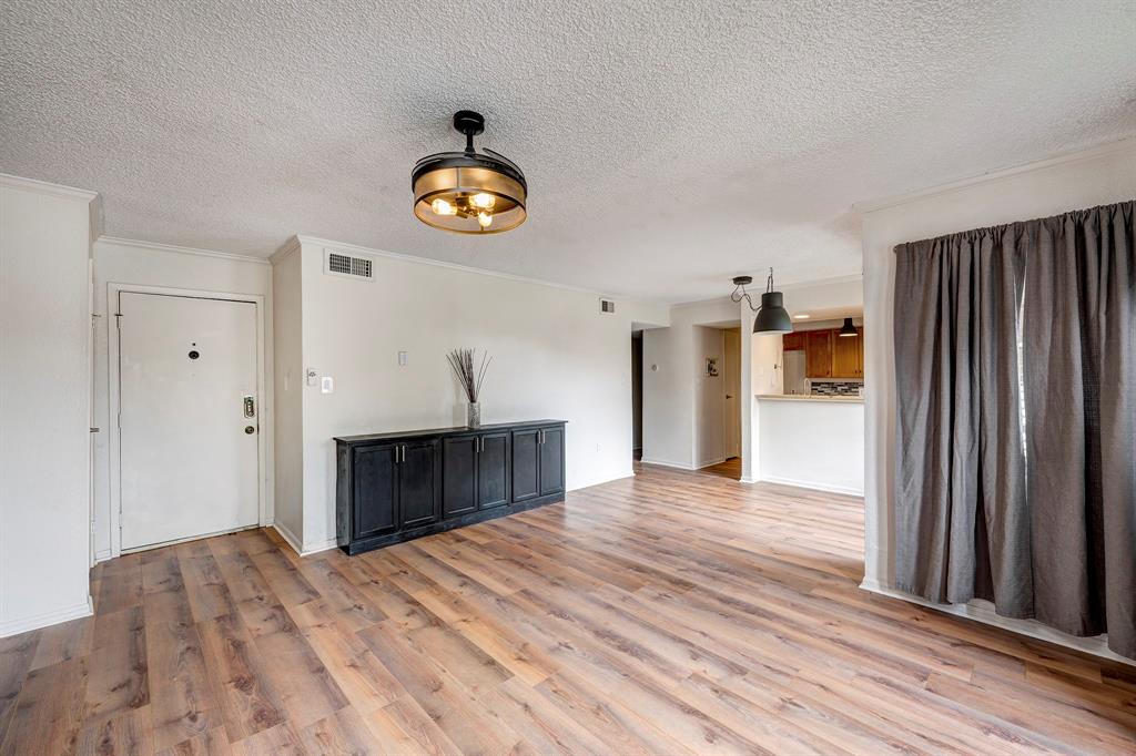 1500 Bay Area Boulevard # 321