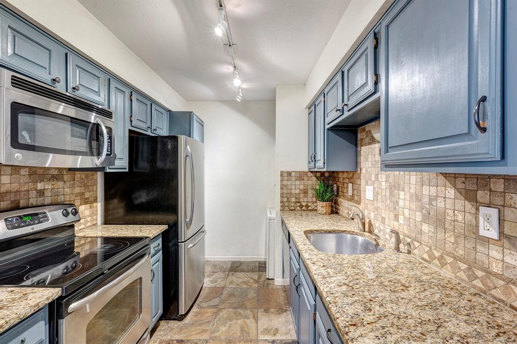 1860 White Oak Drive # 222