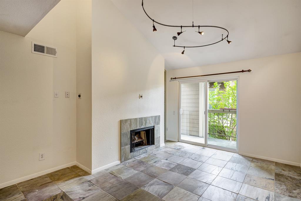 1860 White Oak Drive # 222