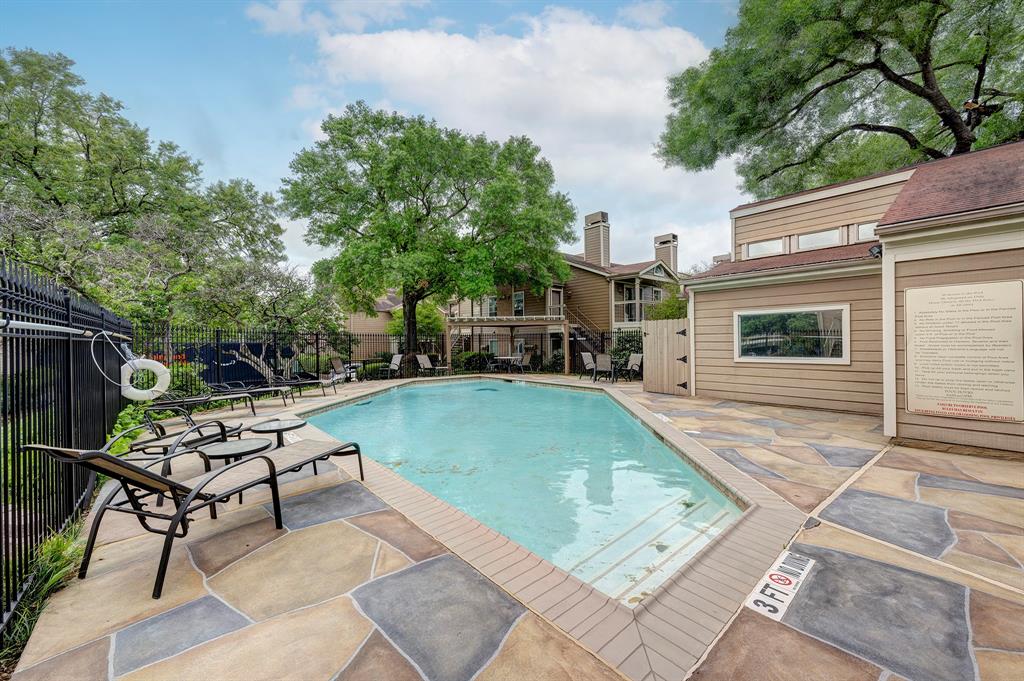 1860 White Oak Drive # 222