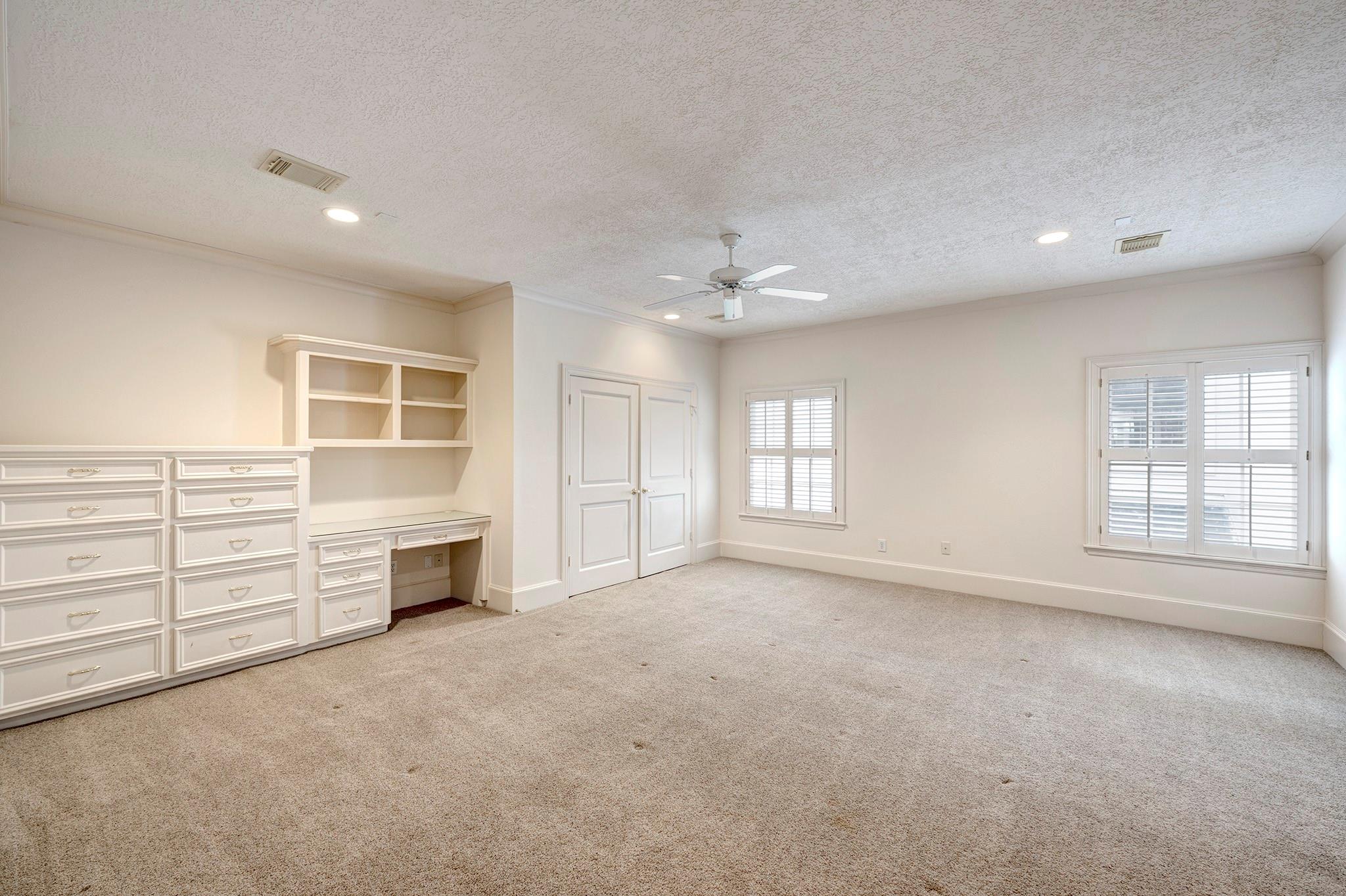 5081 Cedar Creek Drive