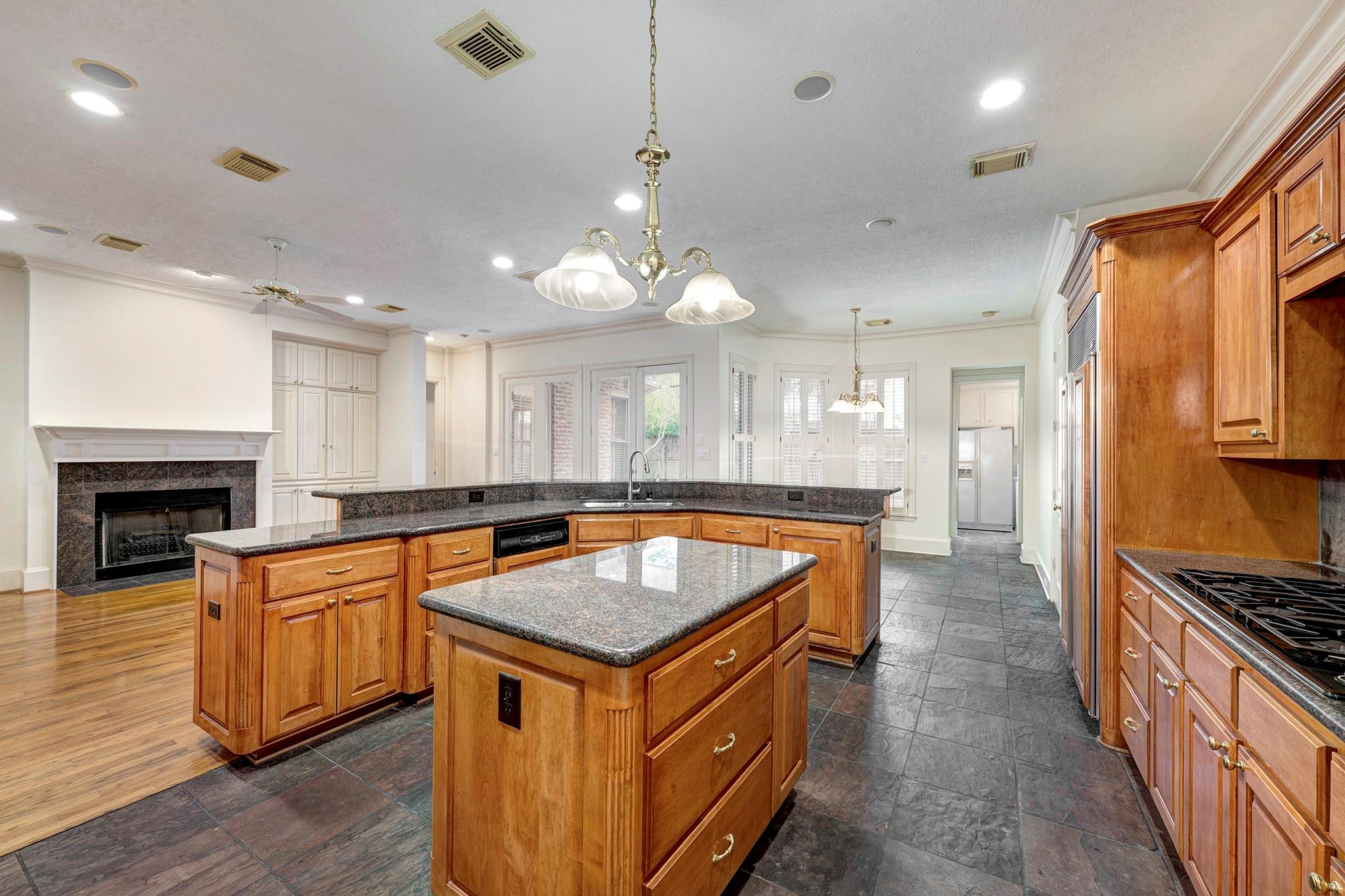 5081 Cedar Creek Drive