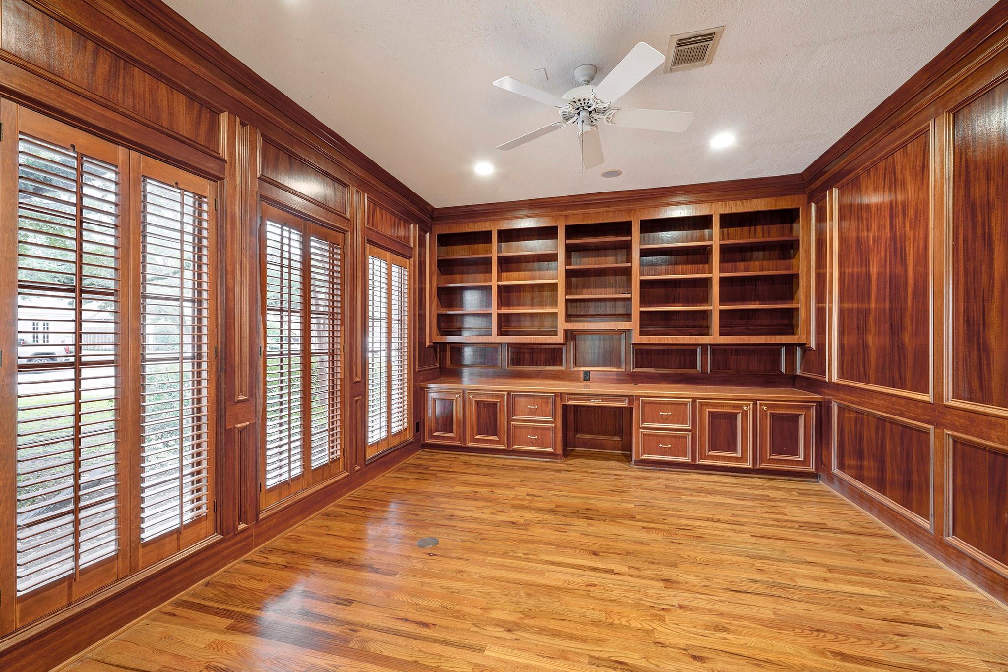 5081 Cedar Creek Drive