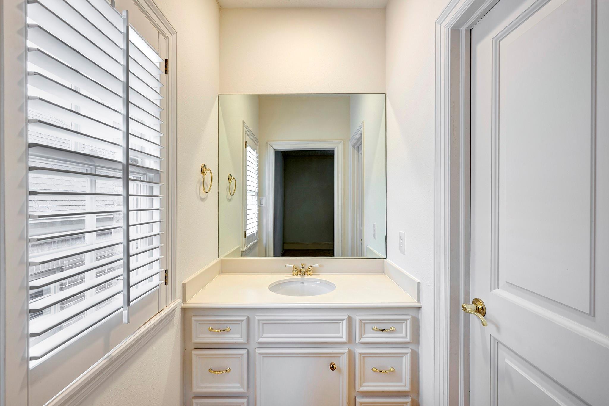 5081 Cedar Creek Drive