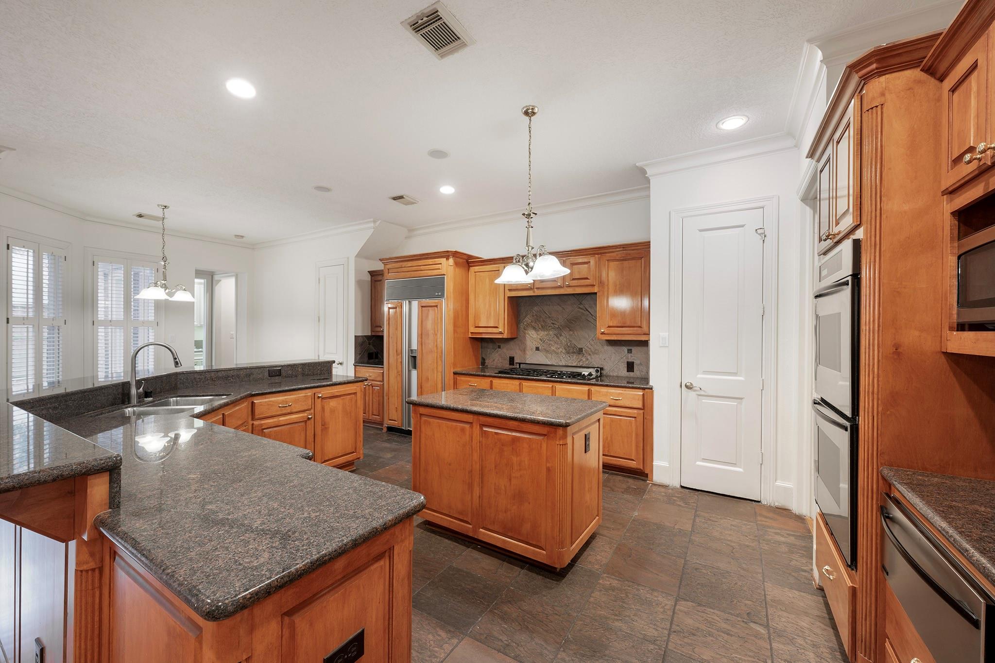 5081 Cedar Creek Drive