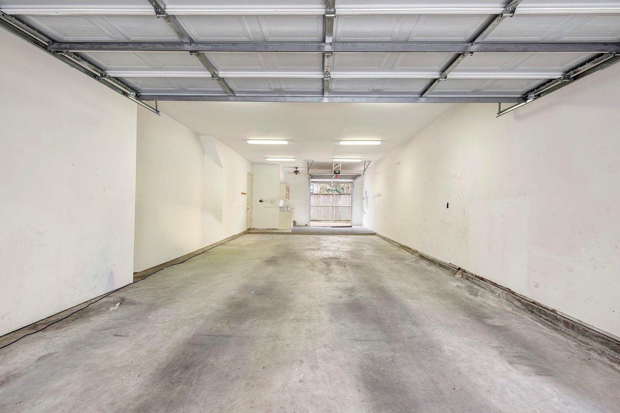 5081 Cedar Creek Drive