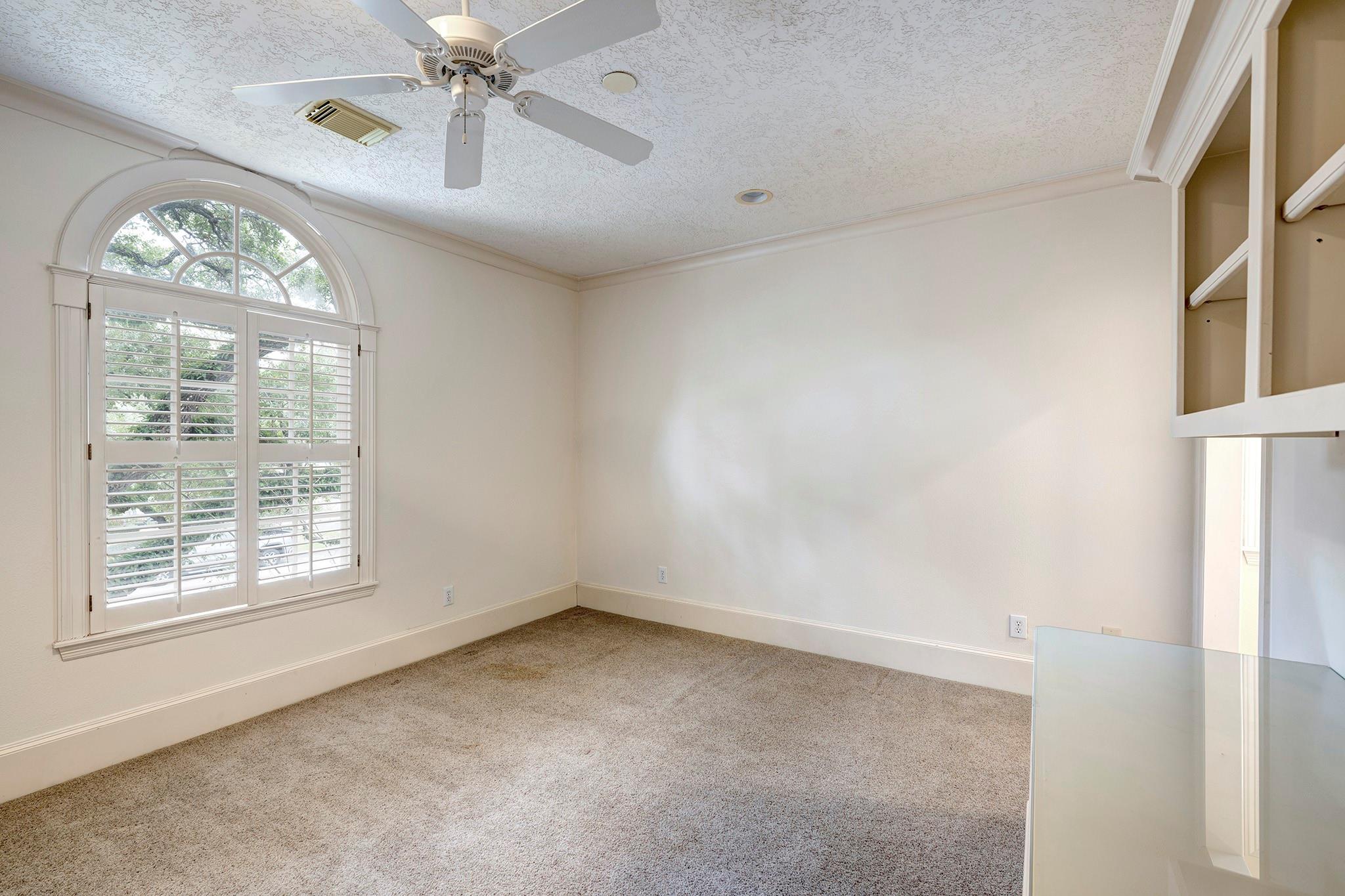 5081 Cedar Creek Drive