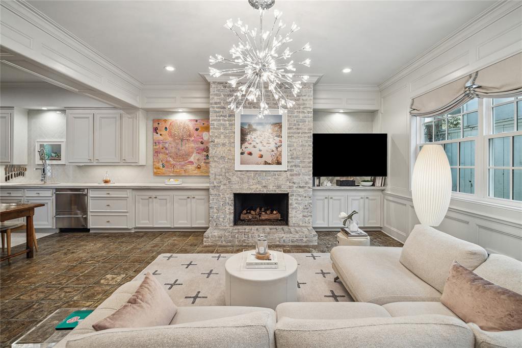 1206 Potomac Drive