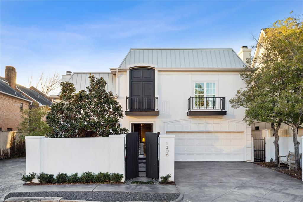 1206 Potomac Drive