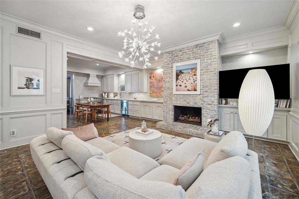 1206 Potomac Drive