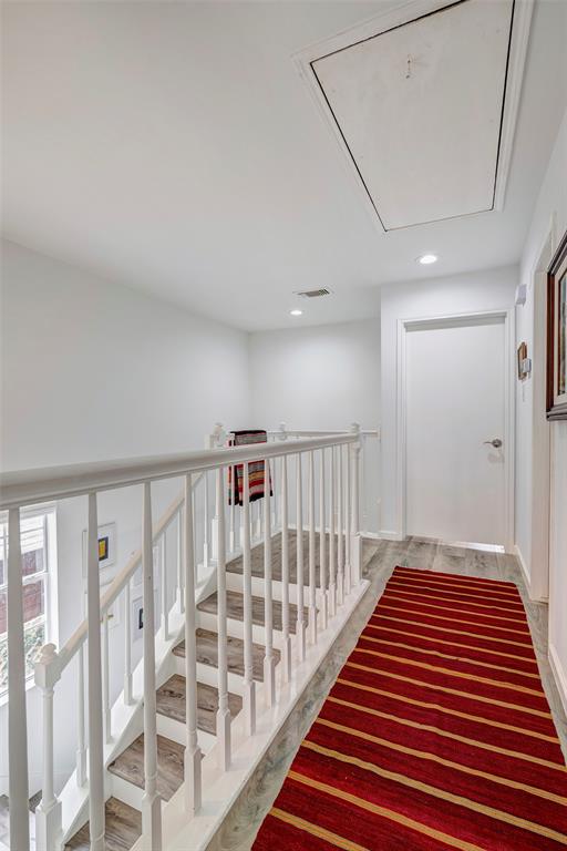 304 Reinicke Street