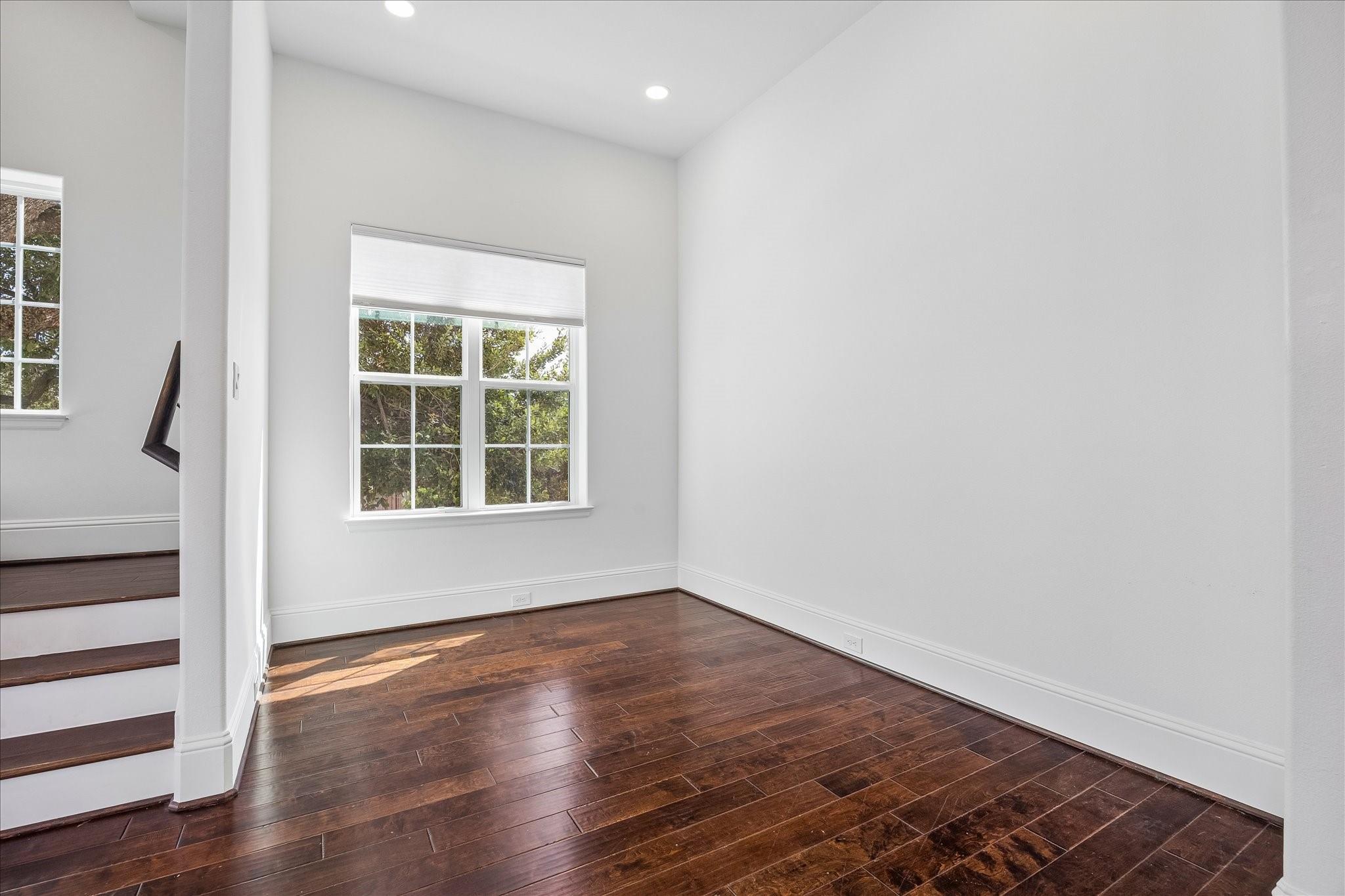 104 W Drew Street