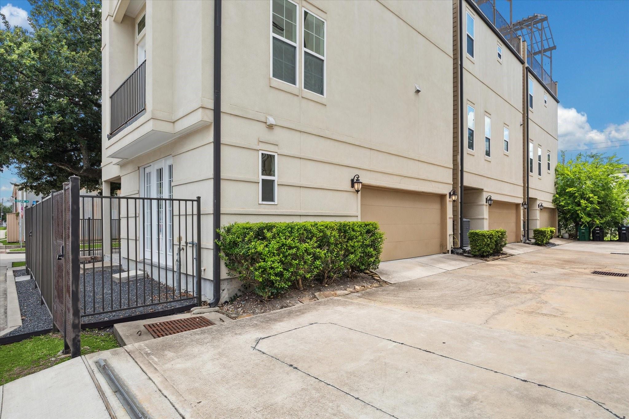 104 W Drew Street