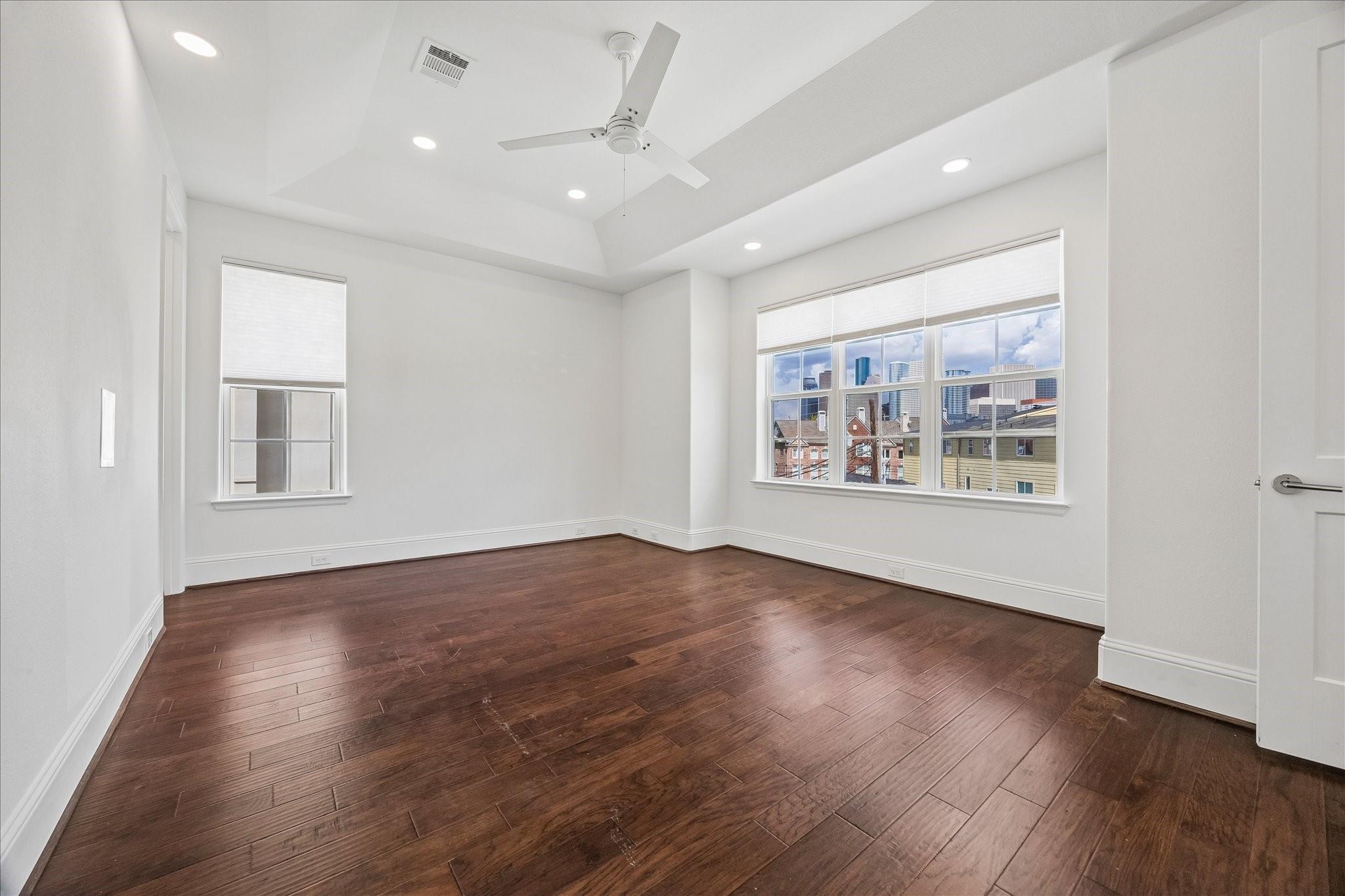104 W Drew Street