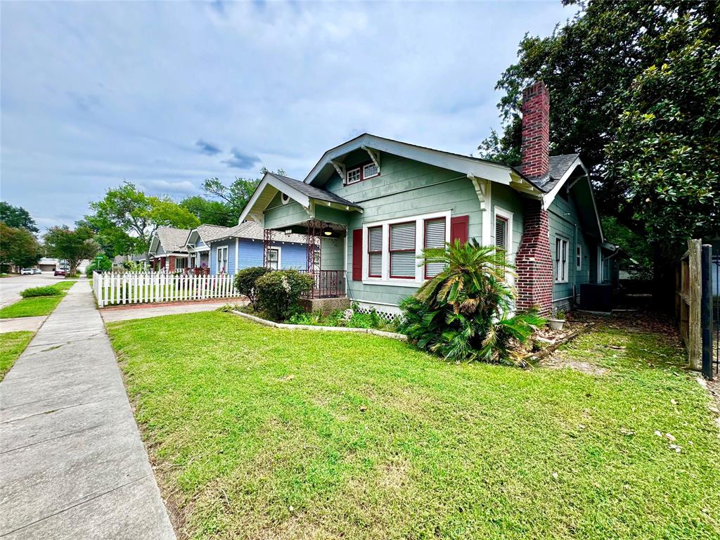 1110 Walling Street