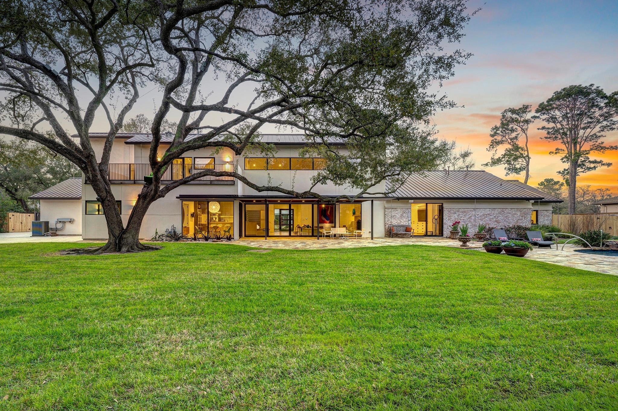 11105 S Country Squire Street