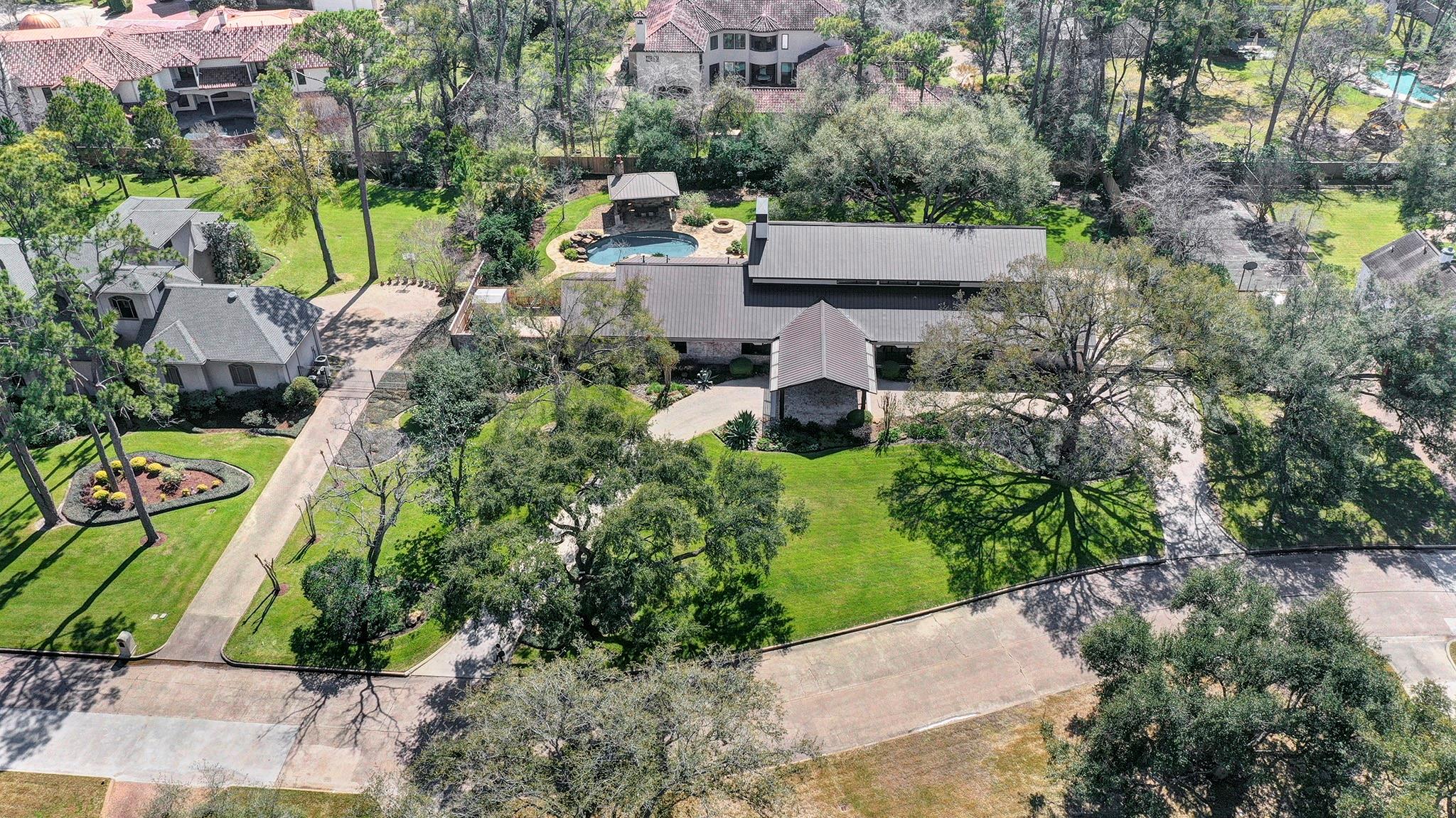 11105 S Country Squire Street