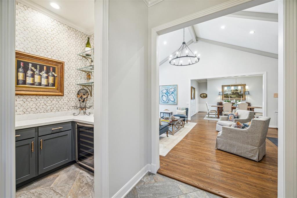 9406 Briar Forest Drive