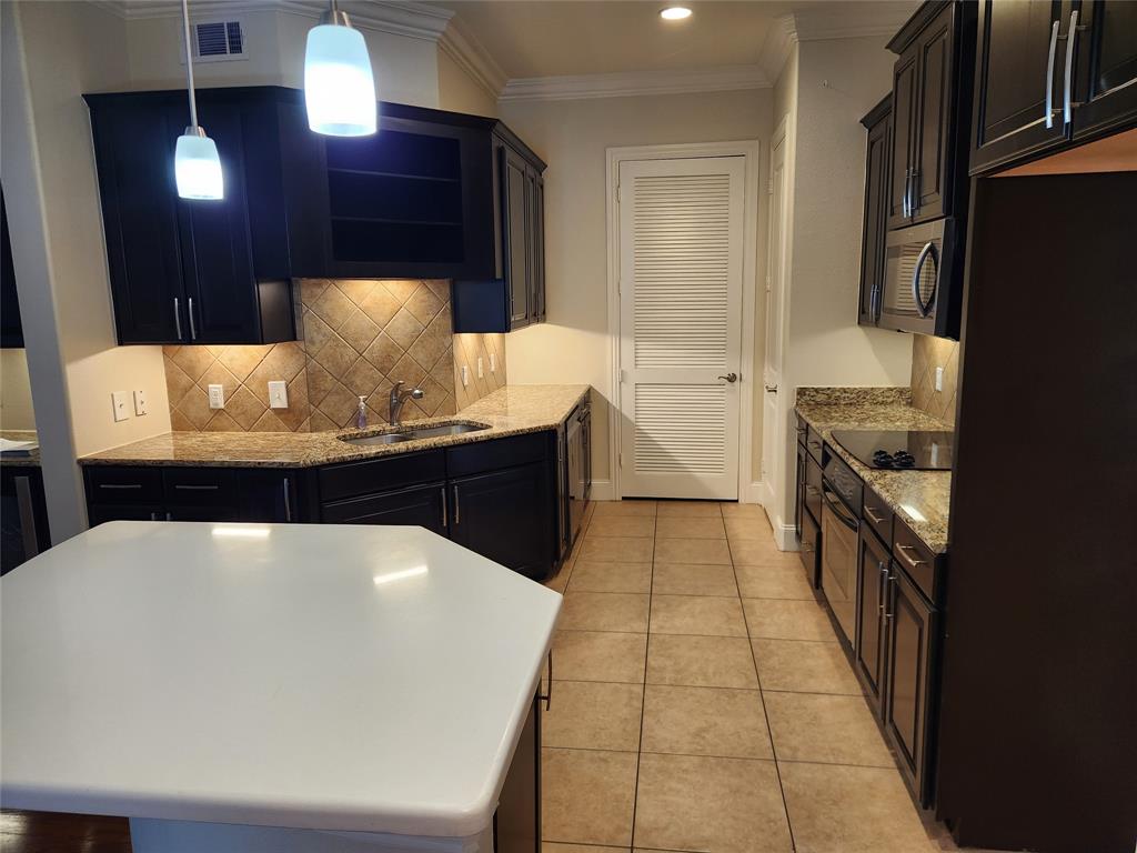 2120 Kipling Street # 309