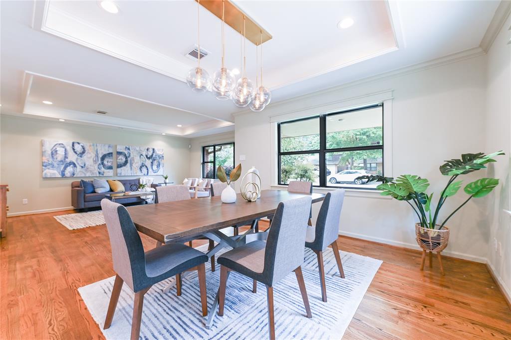 2210 Hialeah Drive