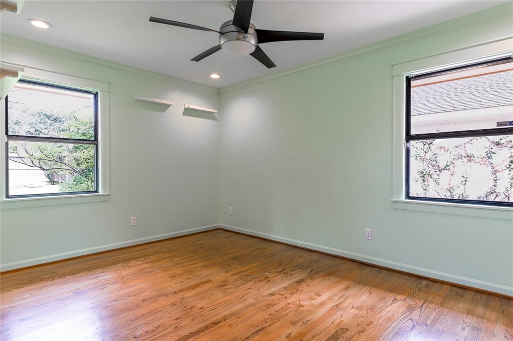 2210 Hialeah Drive