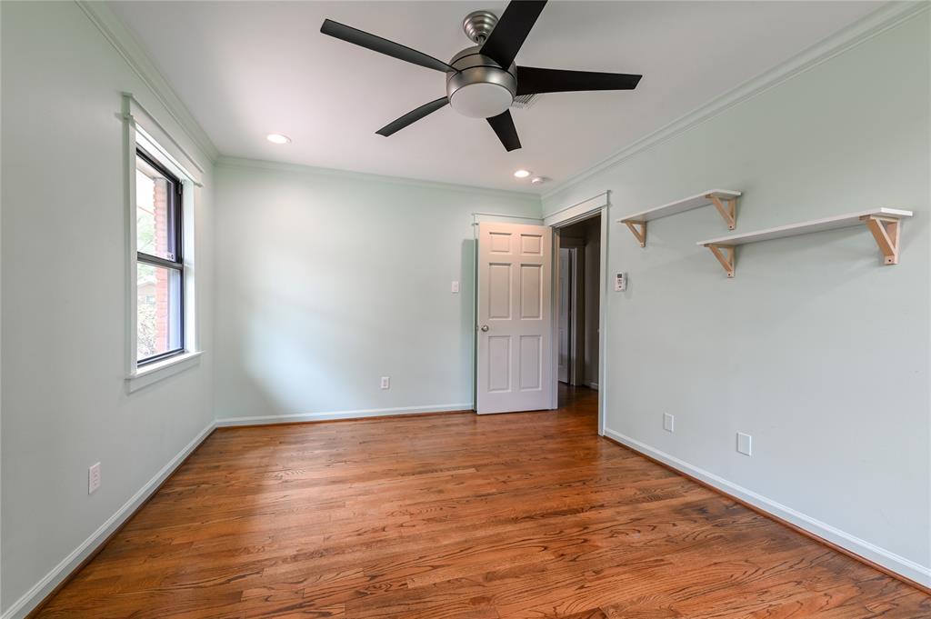 2210 Hialeah Drive