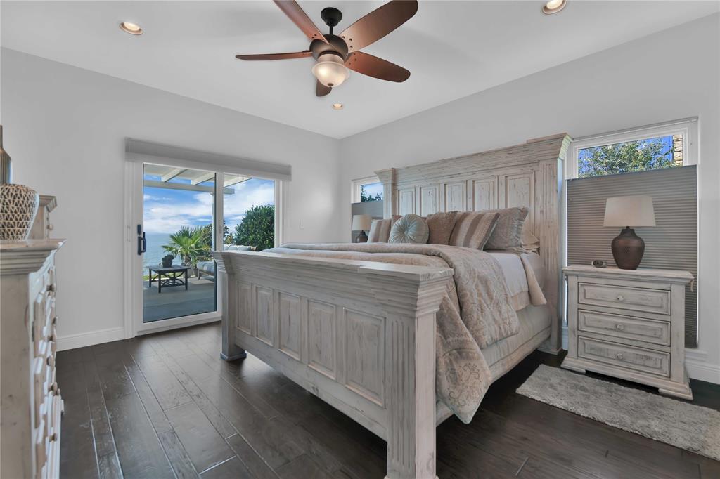 157 Treasure Point