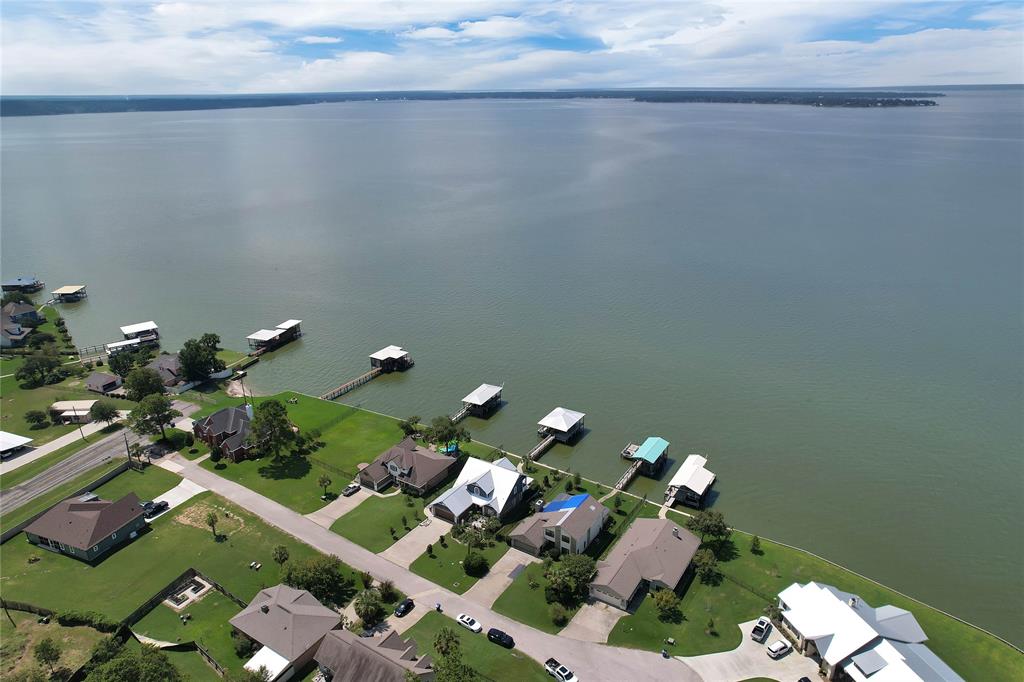157 Treasure Point