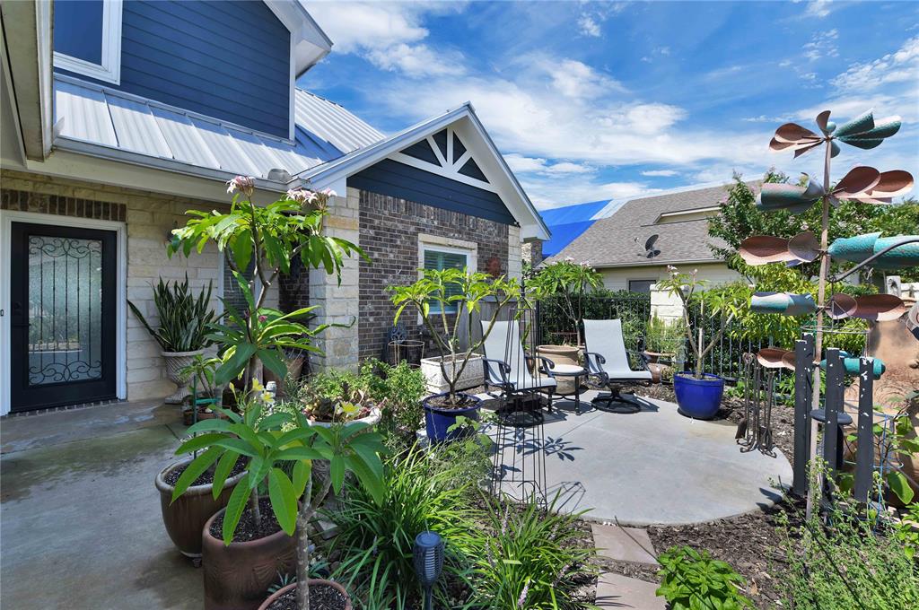 157 Treasure Point