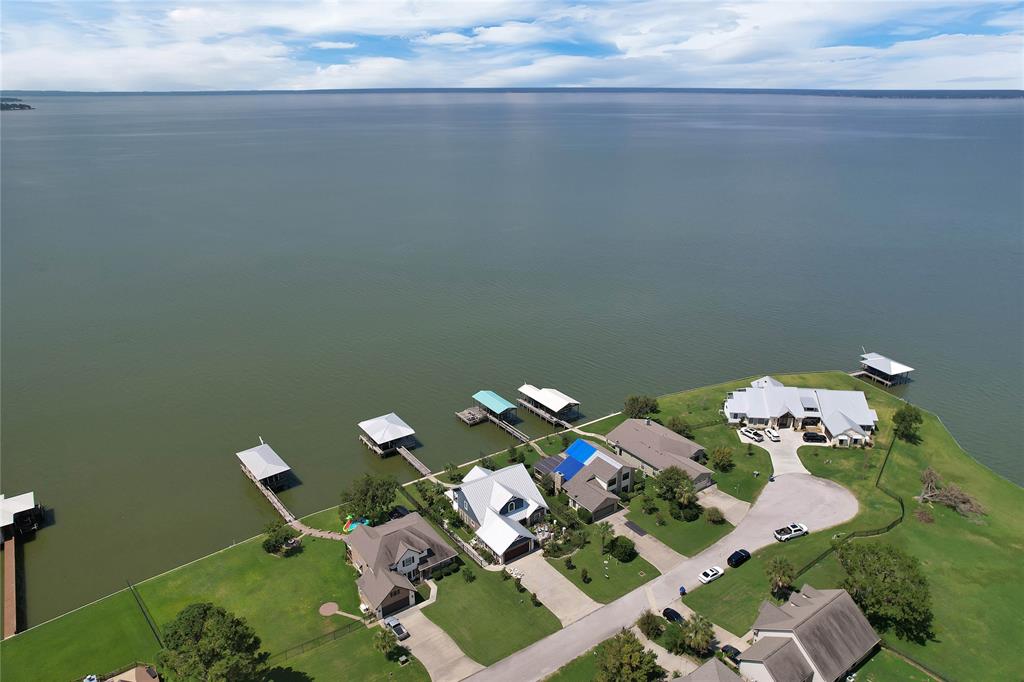 157 Treasure Point