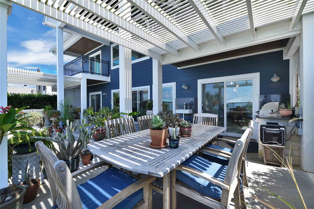 157 Treasure Point