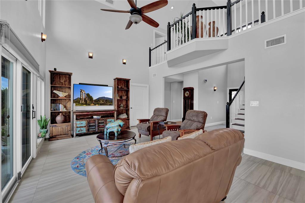 157 Treasure Point